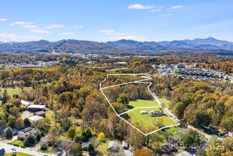 180 Holbrook Road Candler NC 28715