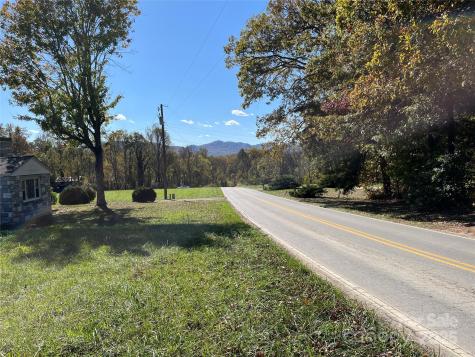 180 Holbrook Road Candler NC 28715