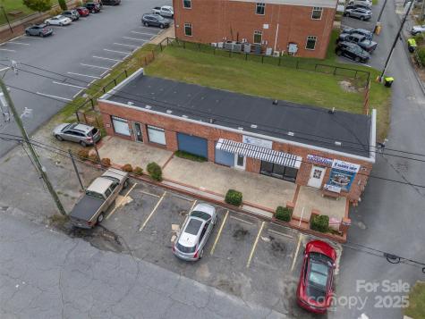 40 E Mills Street Columbus NC 28722