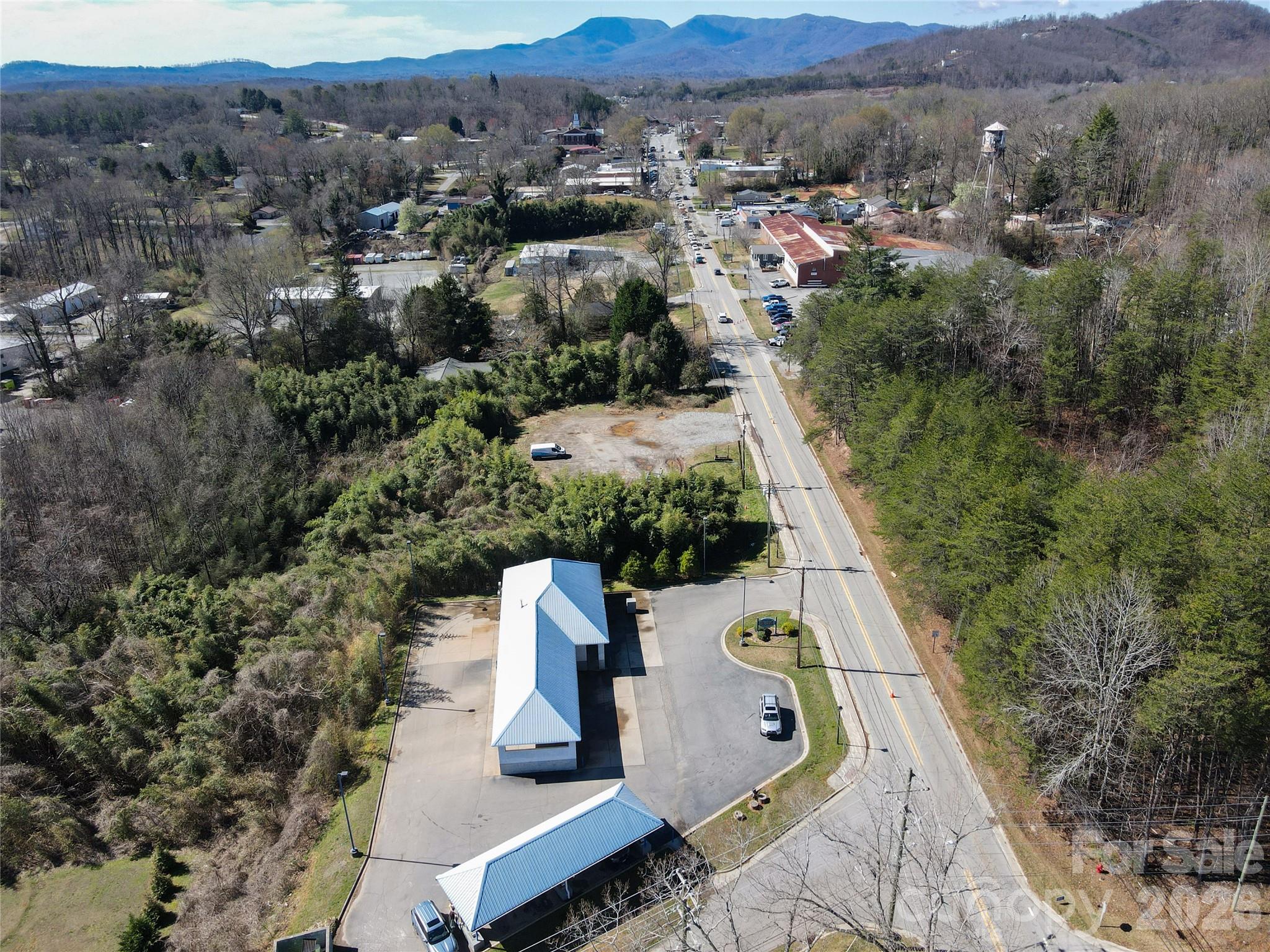 525 E Mills Street E Columbus NC 28722