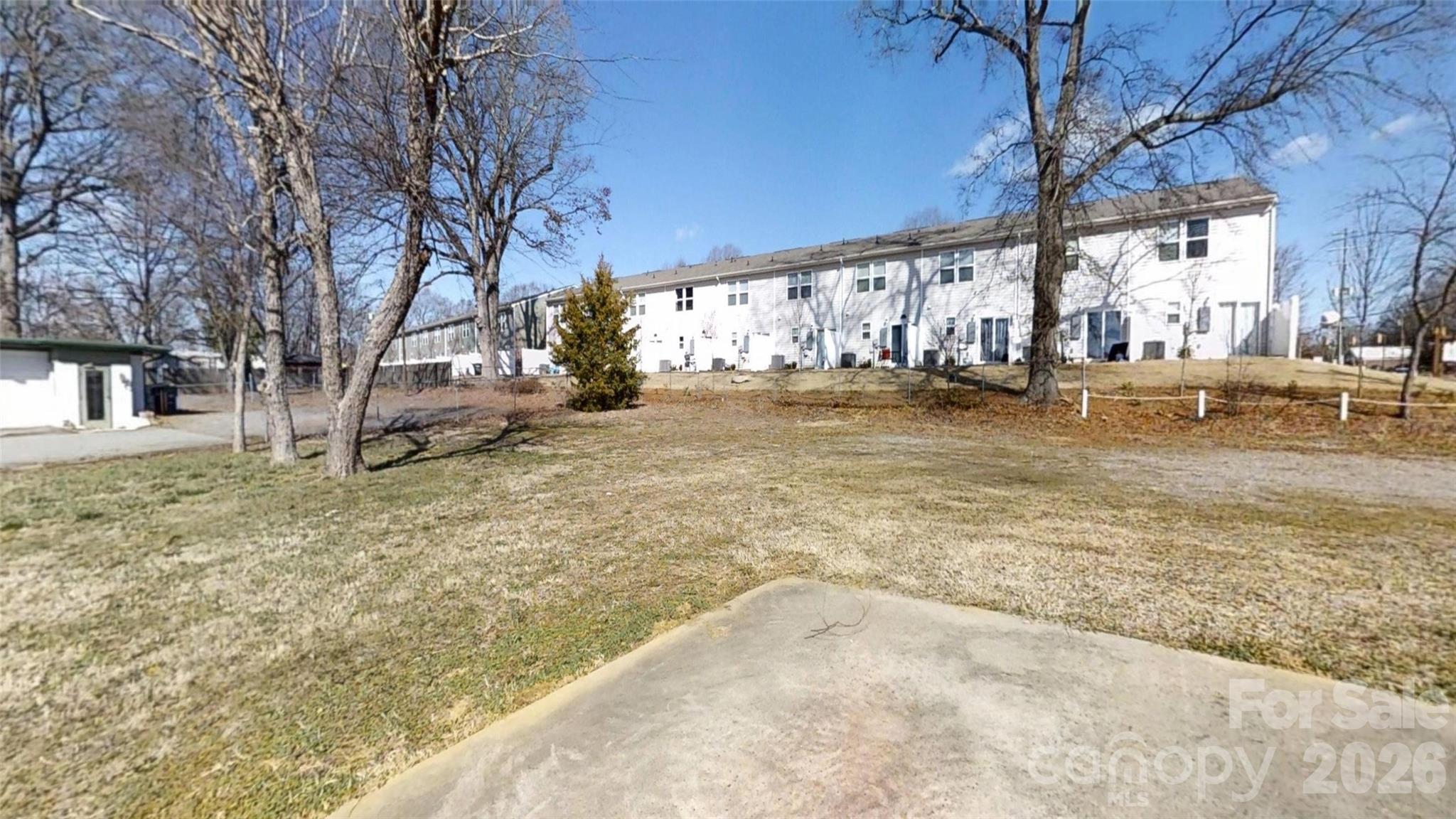 2303 E Main Street Lincolnton NC 28092