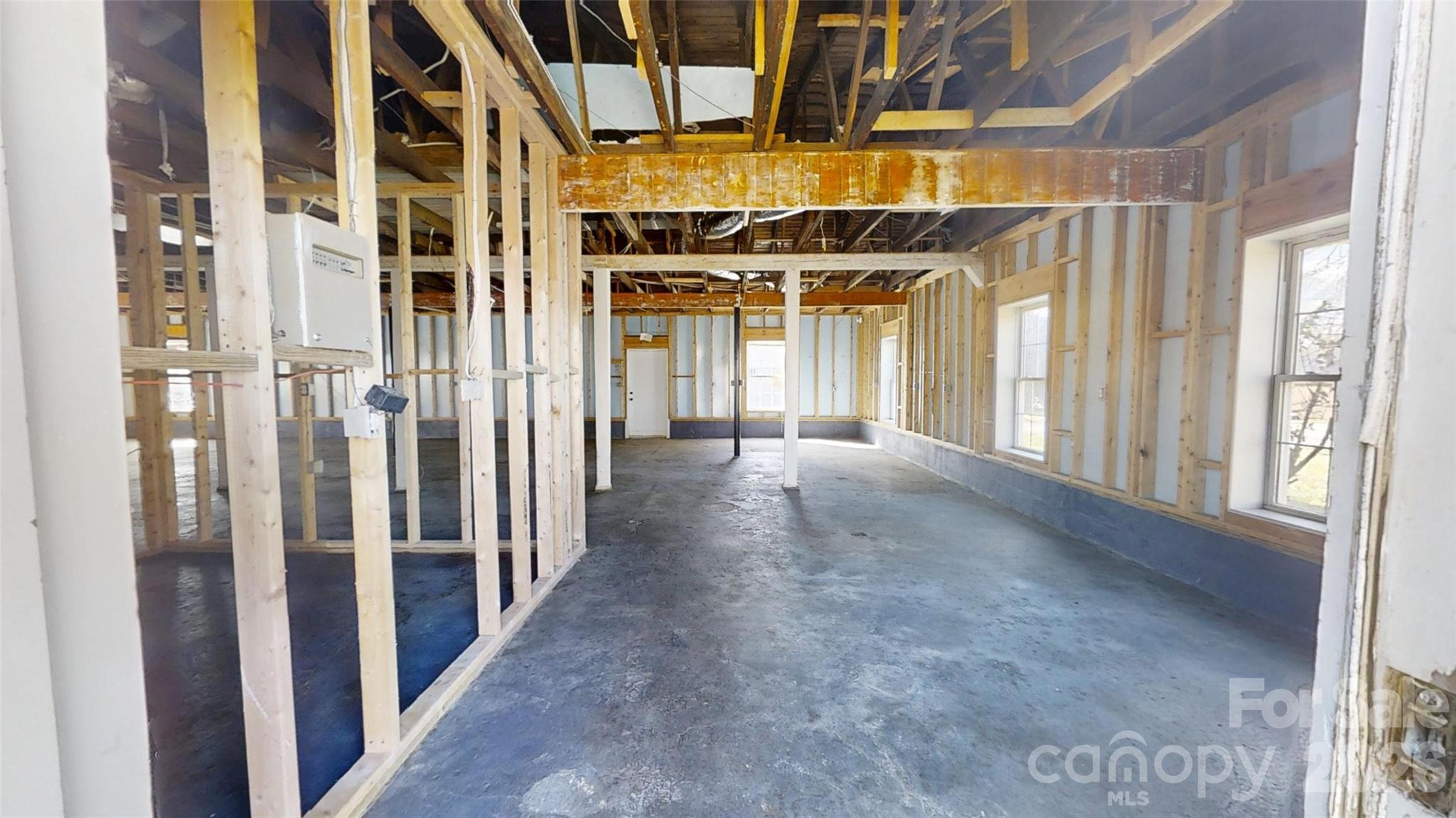 2303 E Main Street Lincolnton NC 28092