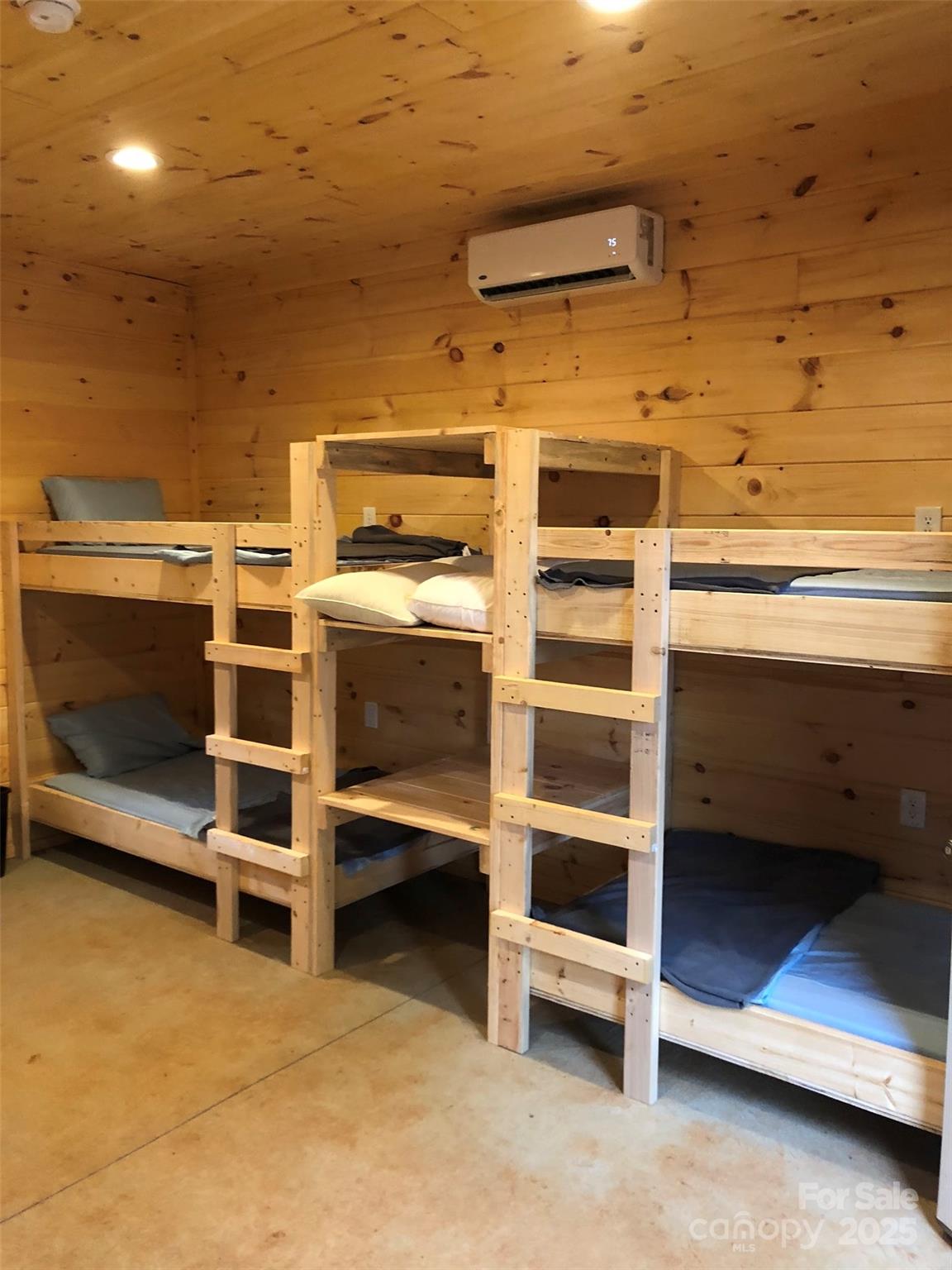 3645 Yancey Road Marion NC 28752