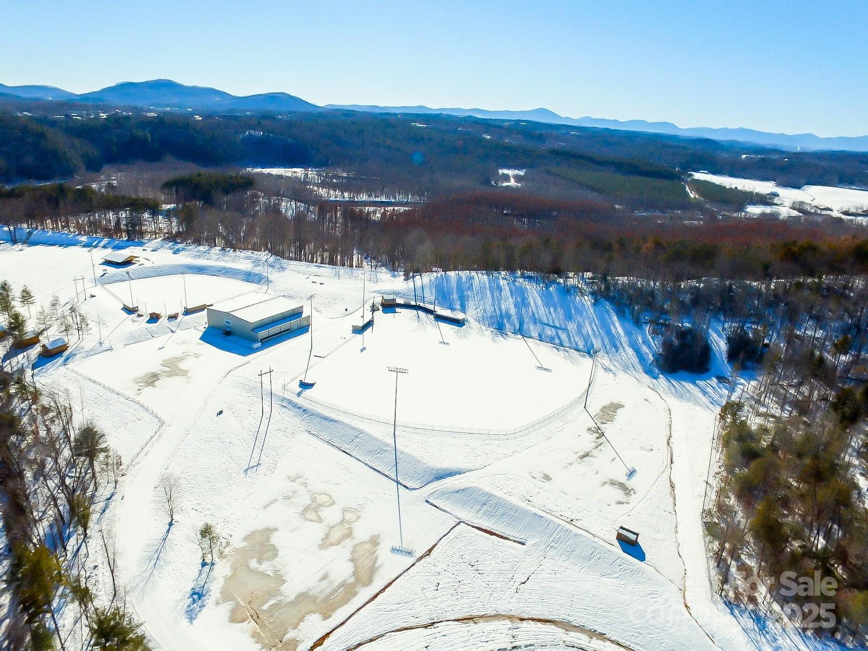 3645 Yancey Road Marion NC 28752