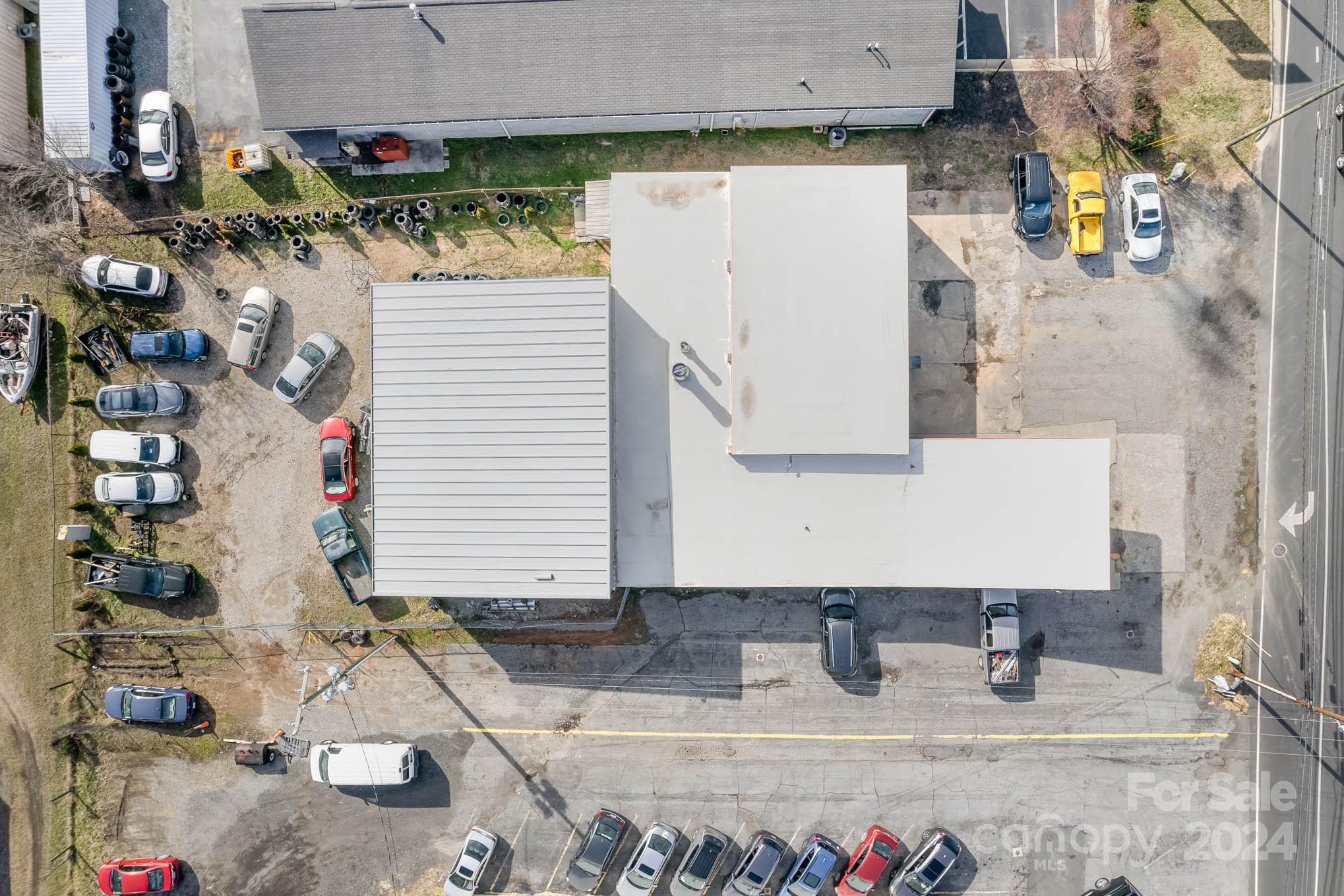 1041 N Main Street Mooresville NC 28115