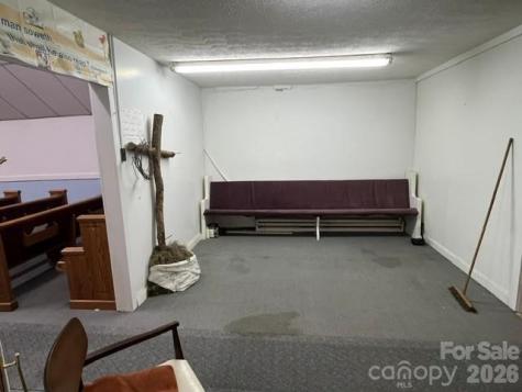 1132 West Avenue NW Lenoir NC 28645