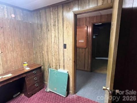 1132 West Avenue NW Lenoir NC 28645