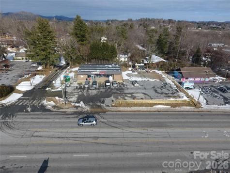 2020 Asheville Highway Hendersonville NC 28791