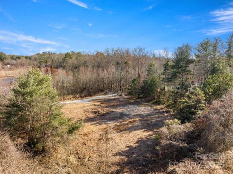 238 Mitchelle Drive Hendersonville NC 28792