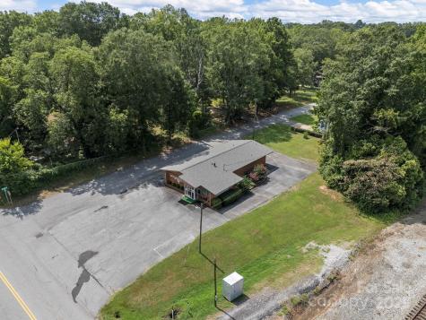 111 W Rutledge Avenue Gaffney SC 29340