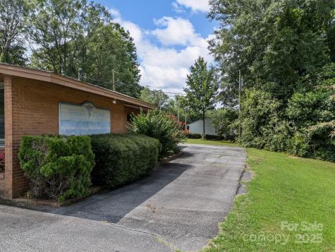 111 W Rutledge Avenue Gaffney SC 29340