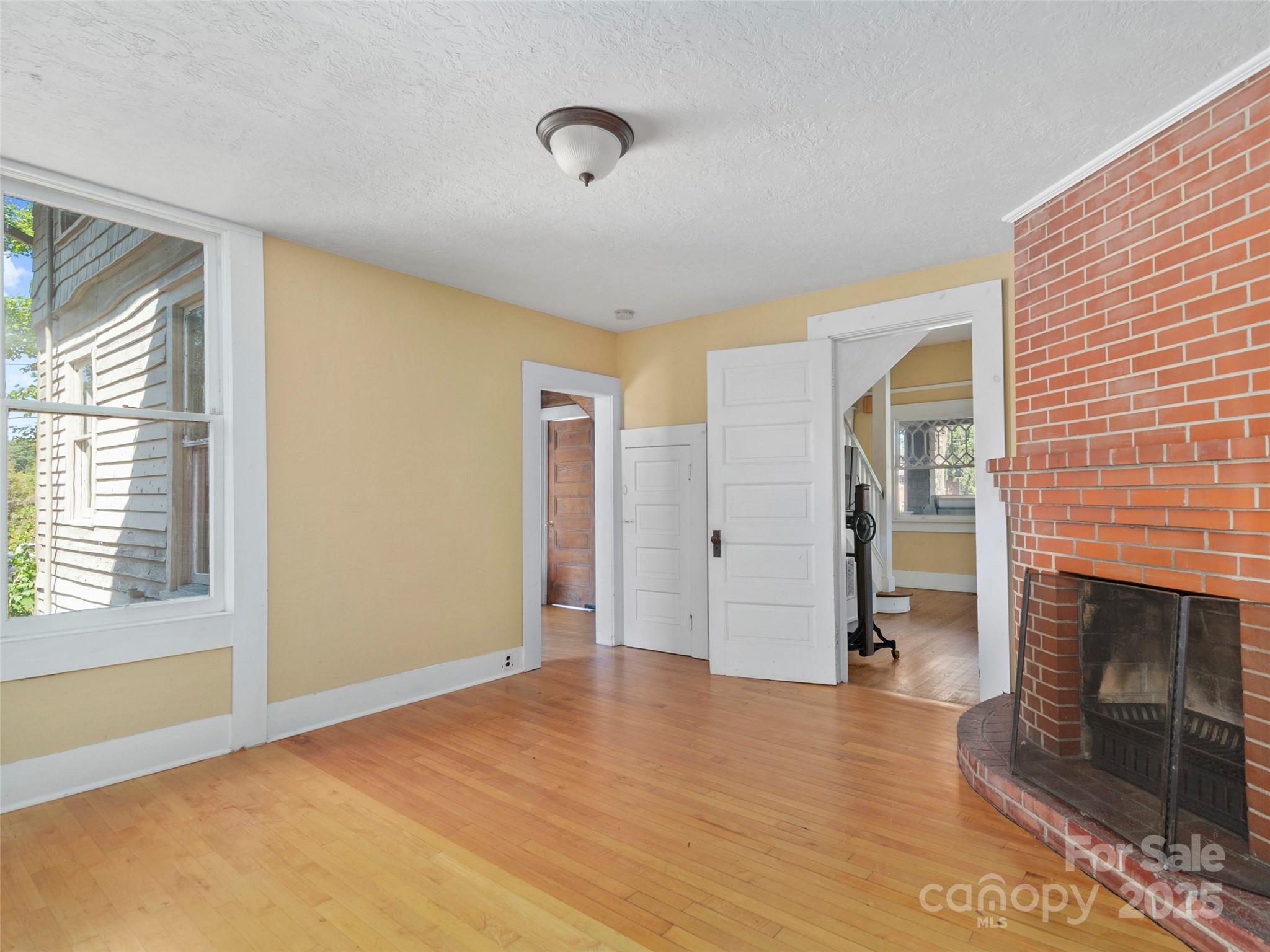99 Walnut Street Waynesville NC 28786