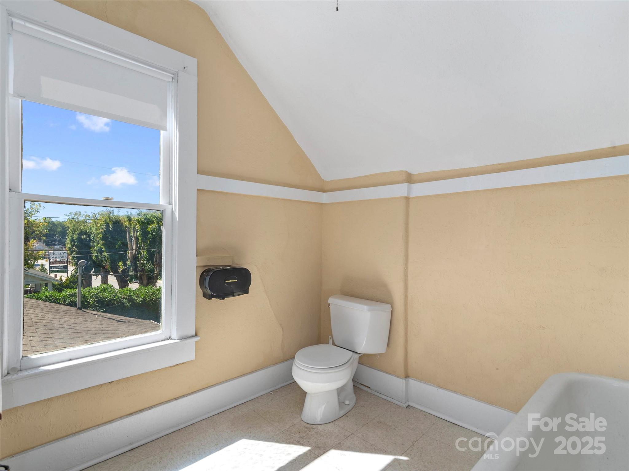 99 Walnut Street Waynesville NC 28786
