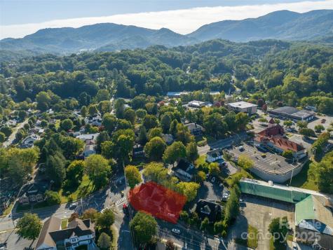 99 Walnut Street Waynesville NC 28786