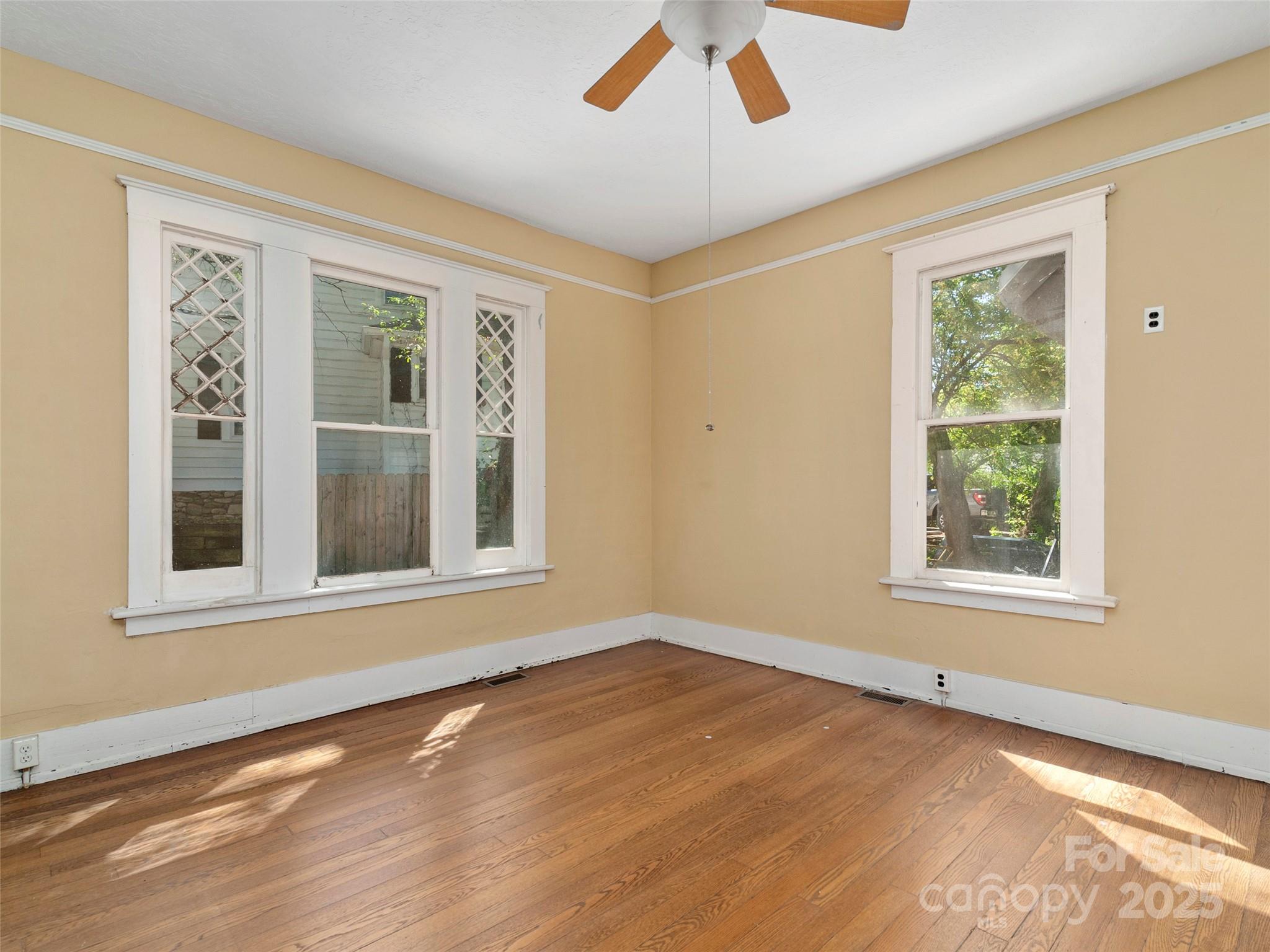 99 Walnut Street Waynesville NC 28786