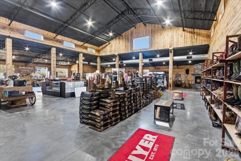 1380 N Main Street Marion NC 28752