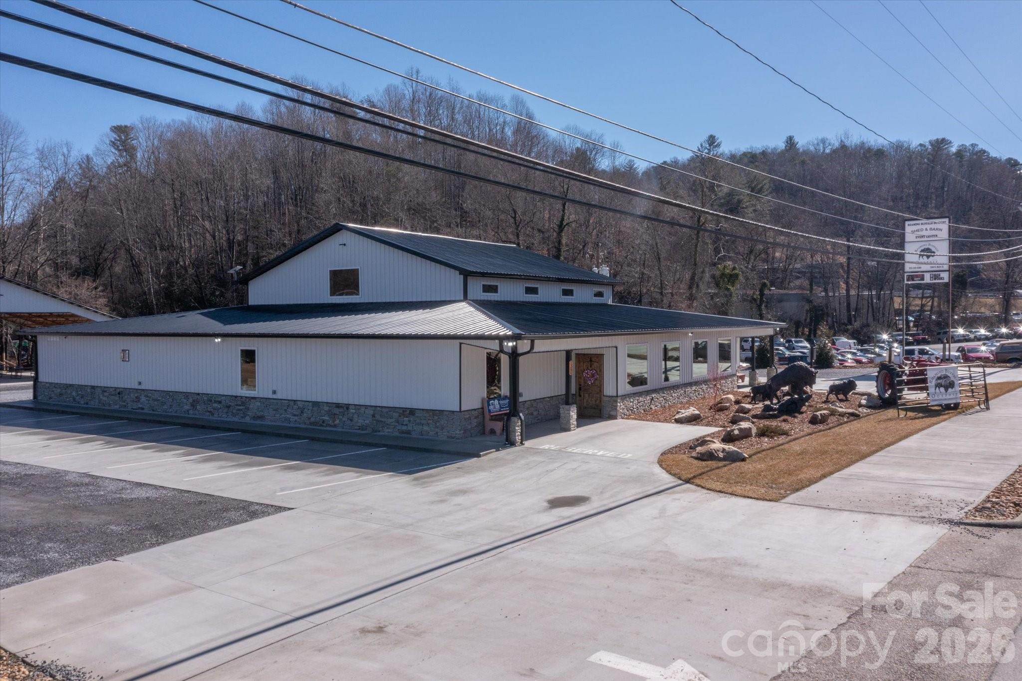 1380 N Main Street Marion NC 28752