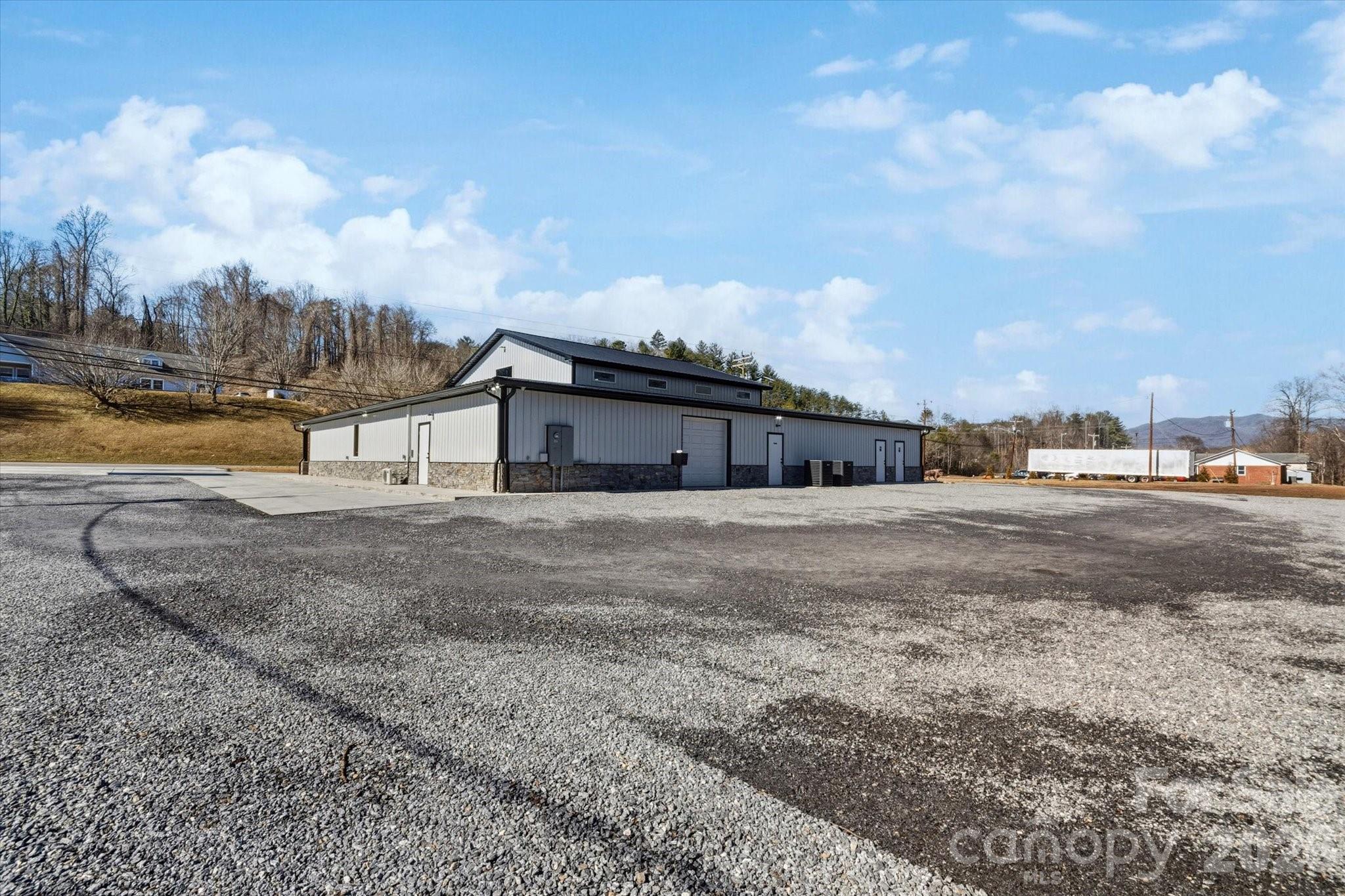 1380 N Main Street Marion NC 28752