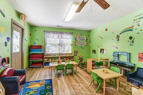 229 S Fox Street Charlotte NC 28204