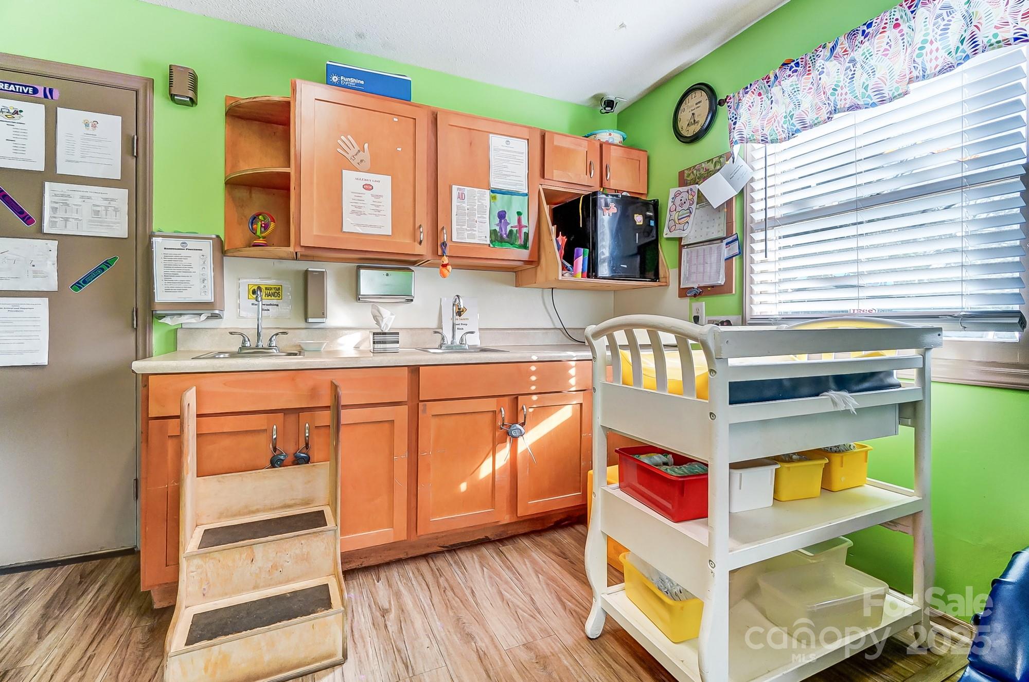 229 S Fox Street Charlotte NC 28204