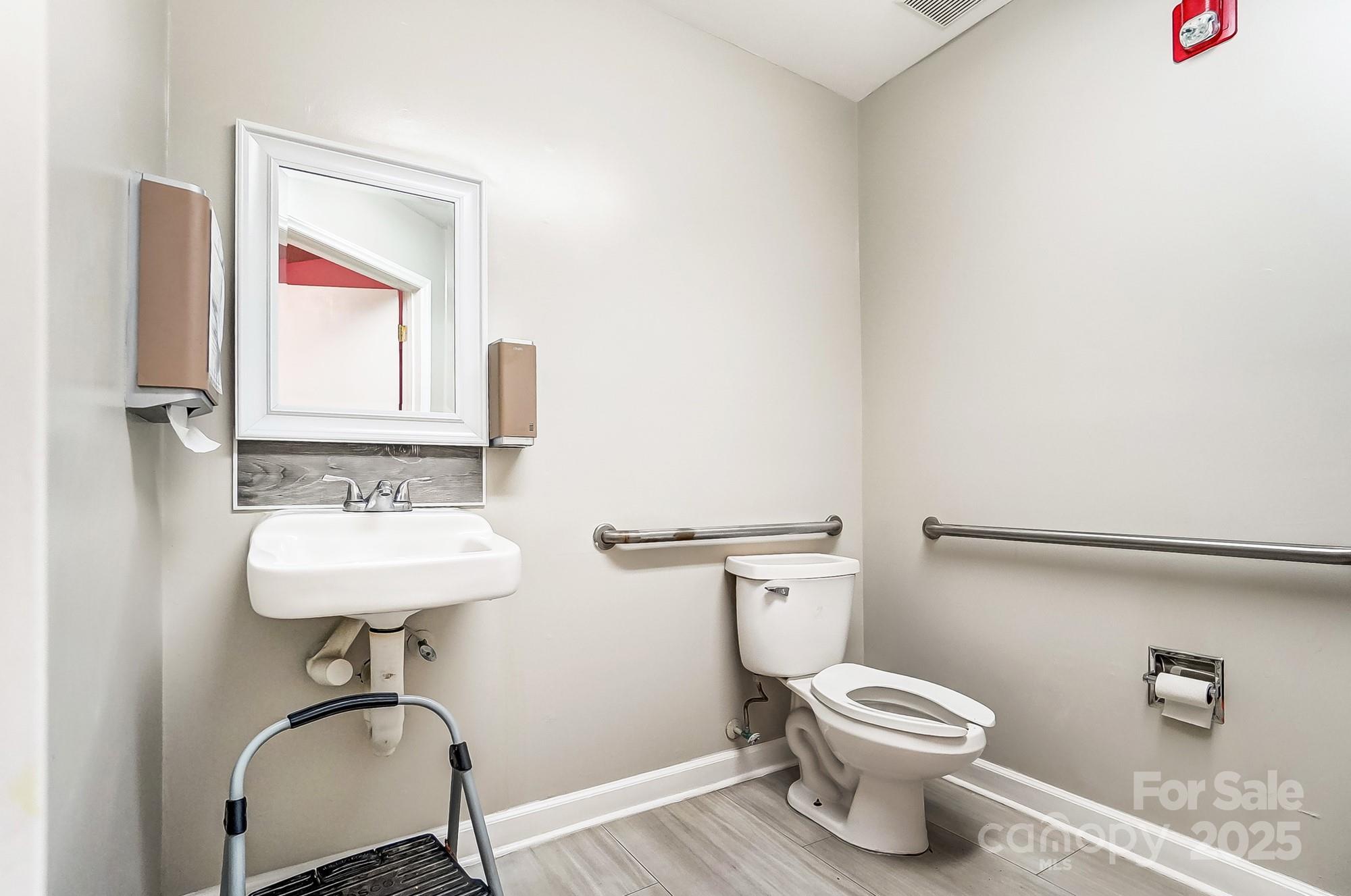 229 S Fox Street Charlotte NC 28204