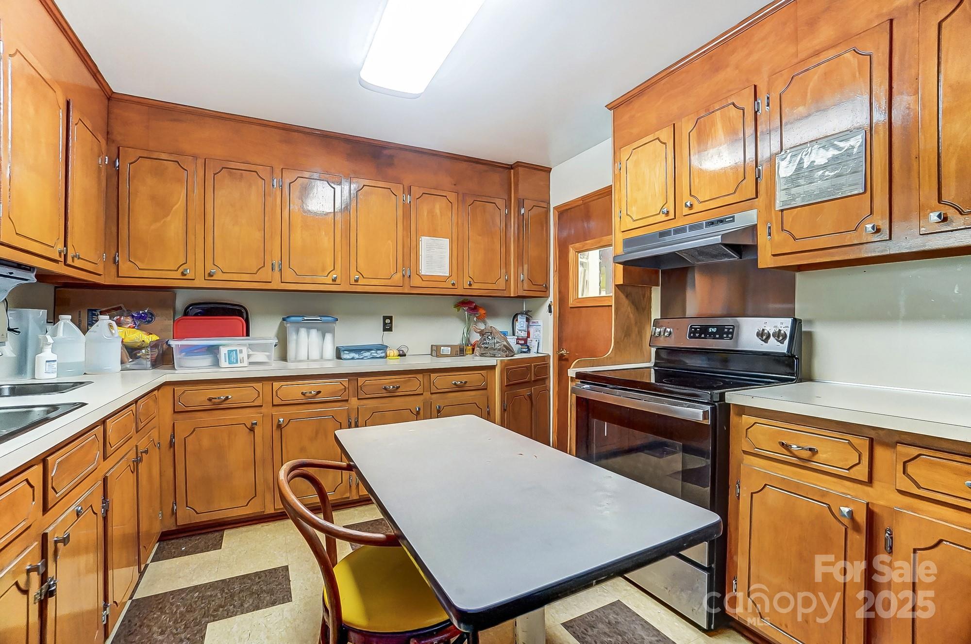 229 S Fox Street Charlotte NC 28204