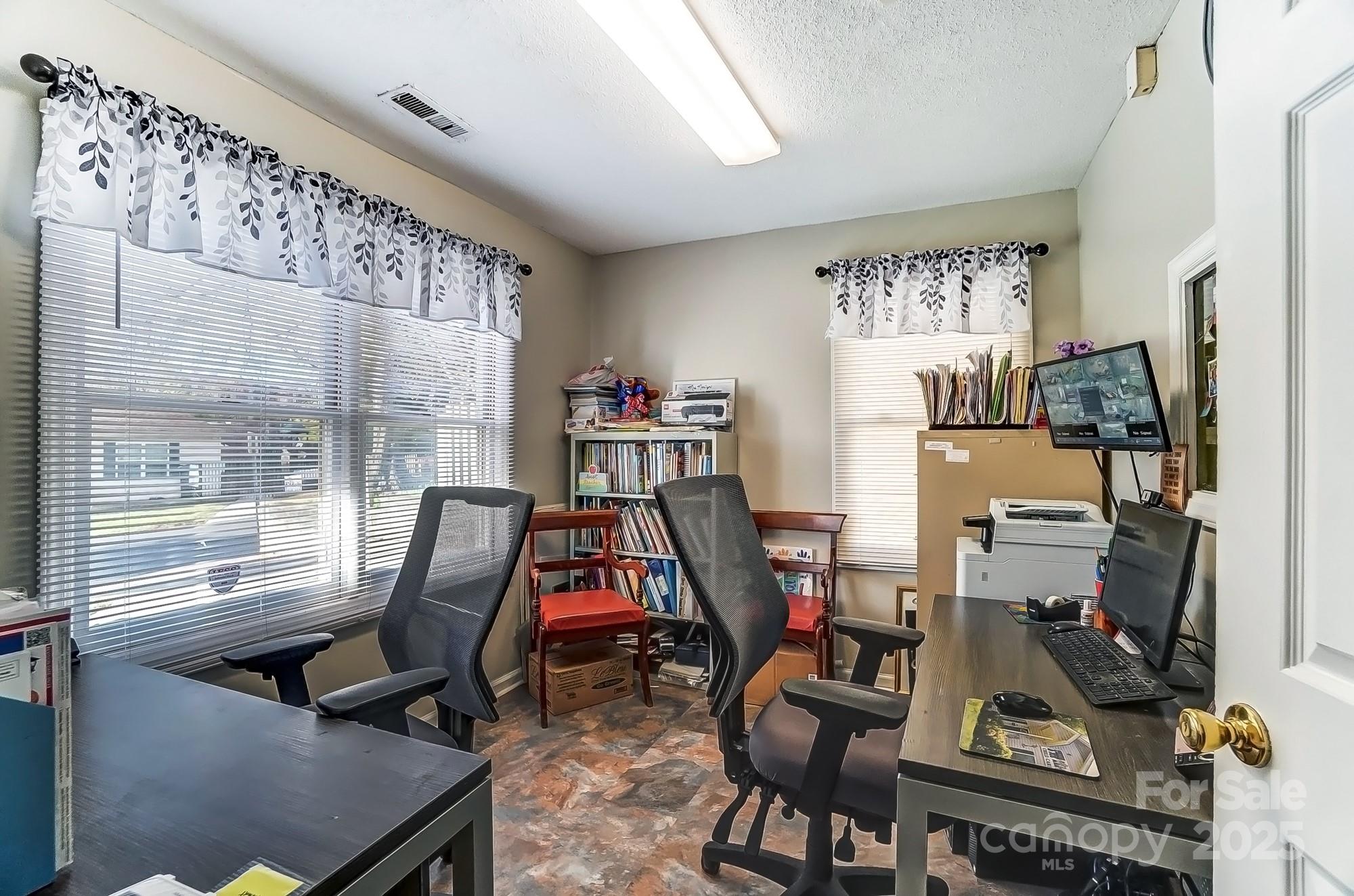 229 S Fox Street Charlotte NC 28204