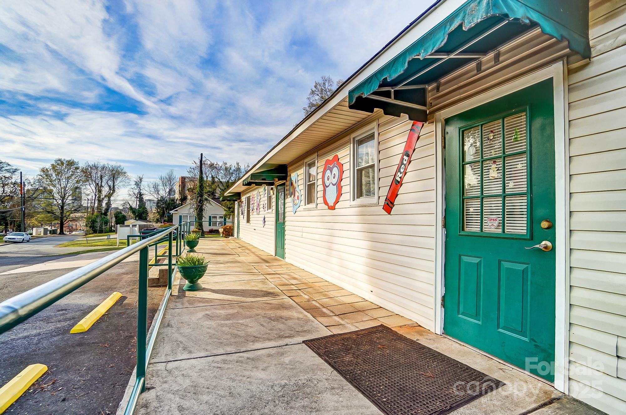 229 S Fox Street Charlotte NC 28204