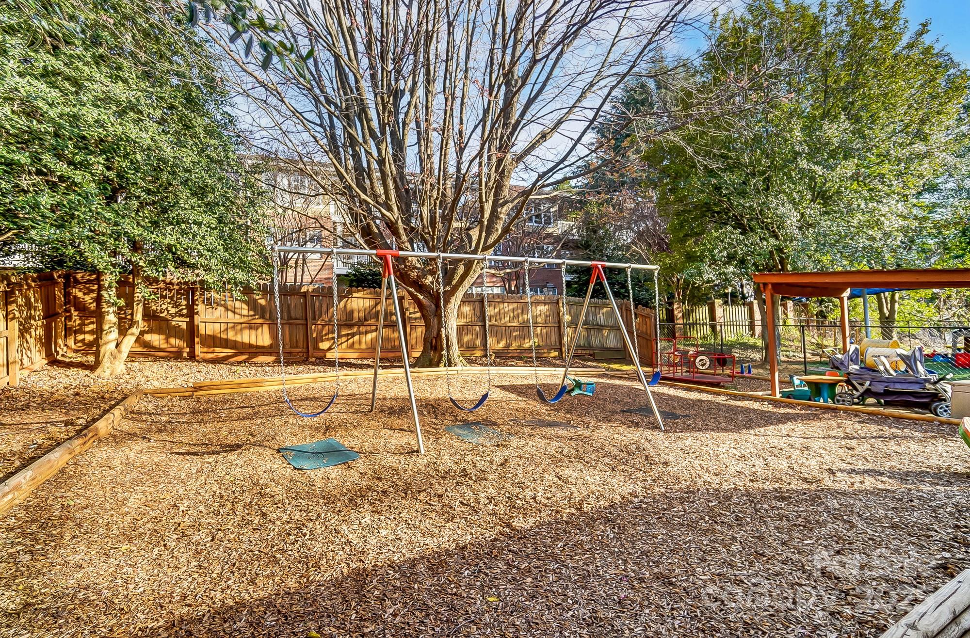 229 S Fox Street Charlotte NC 28204