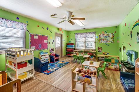 229 S Fox Street Charlotte NC 28204