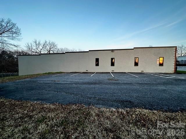 706 Main Avenue NW Hickory NC 28601