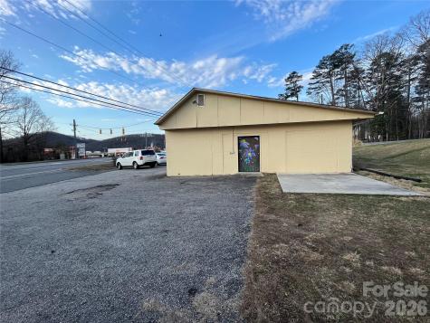 2462 Sugar Hill Road Marion NC 28752