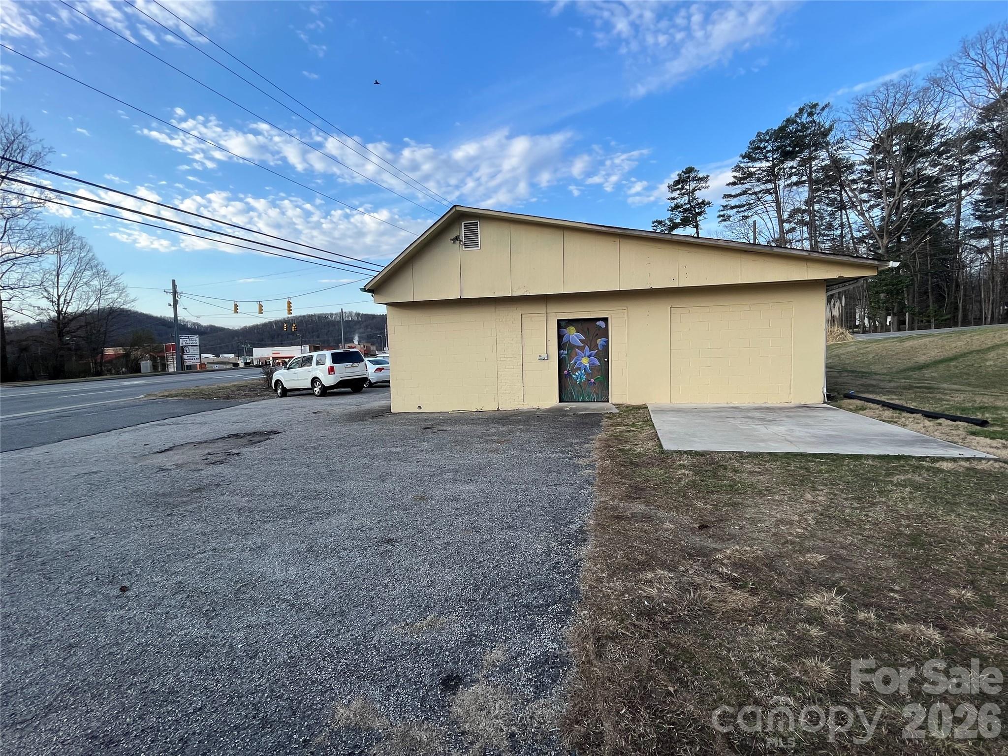 2462 Sugar Hill Road Marion NC 28752
