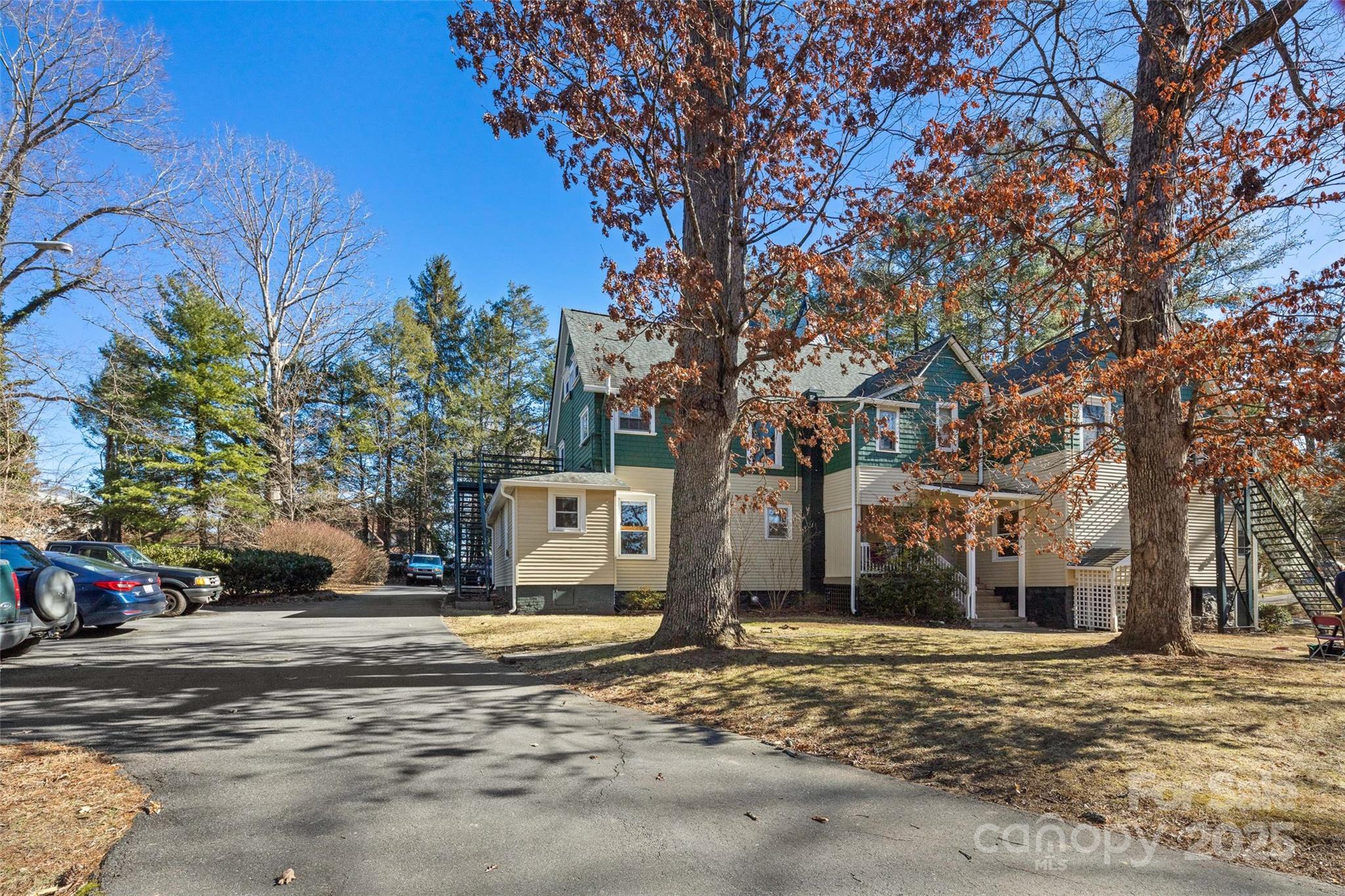 15 Grindstaff Drive Asheville NC 28803