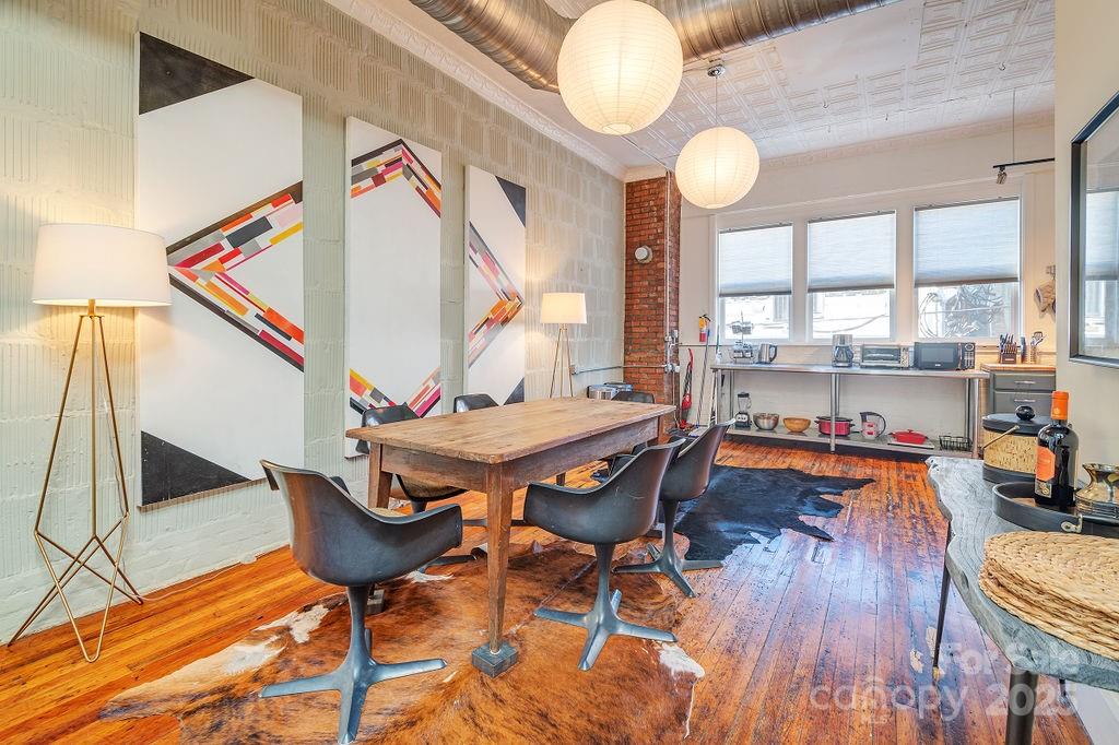 33 Carolina Lane Asheville NC 28801