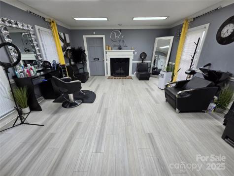 5511 Monroe Road Charlotte NC 28212