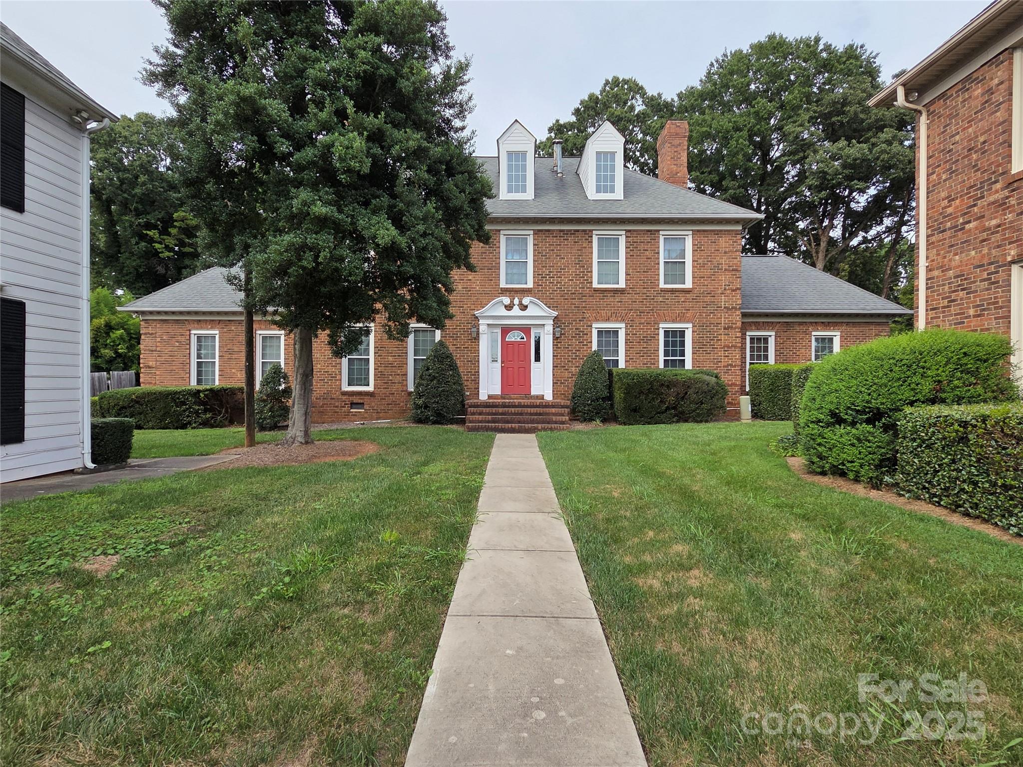 5511 Monroe Road Charlotte NC 28212