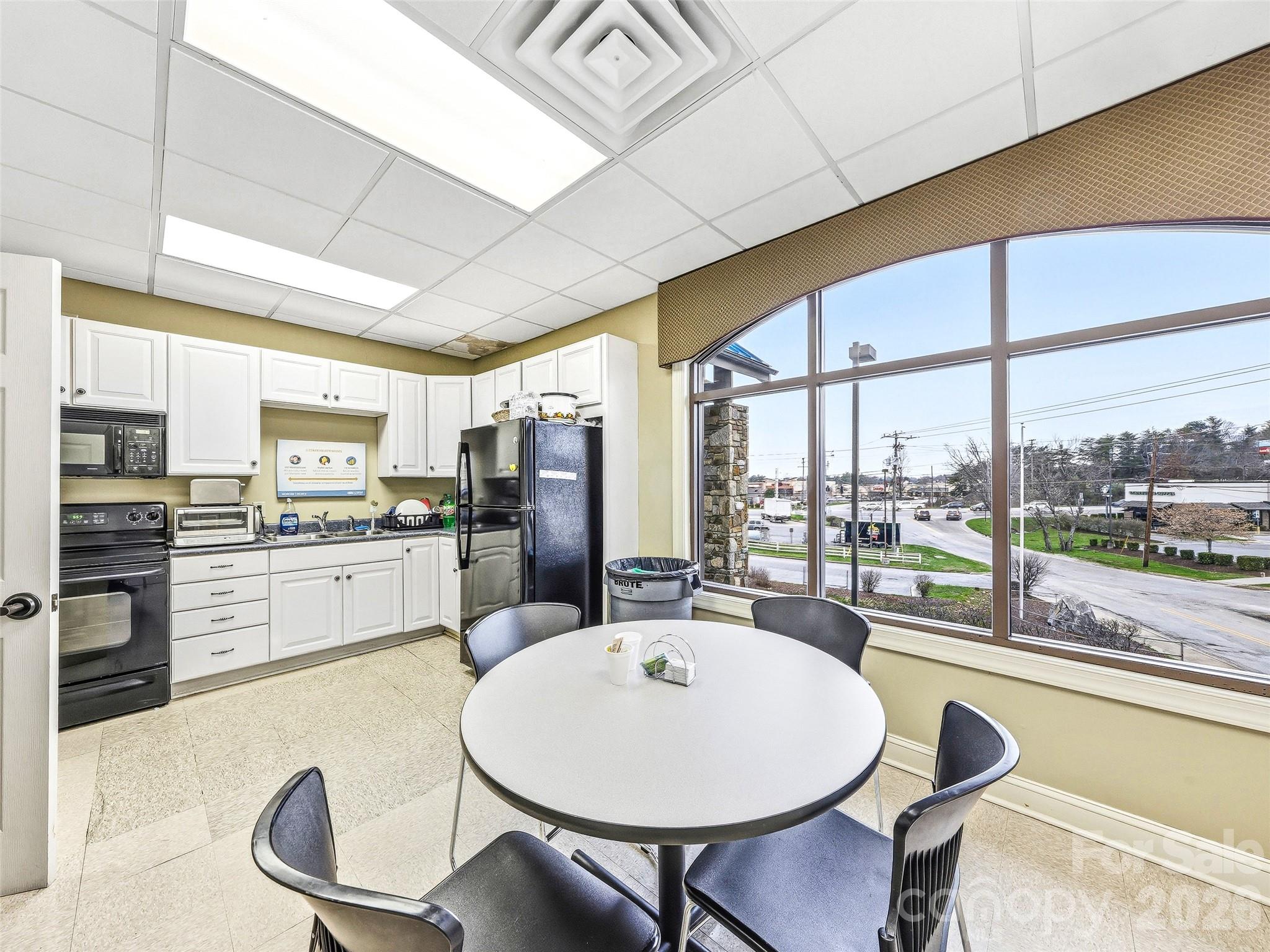 101 Jack Street Hendersonville NC 28792
