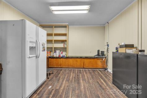 10 1st Avenue NW Taylorsville NC 28681