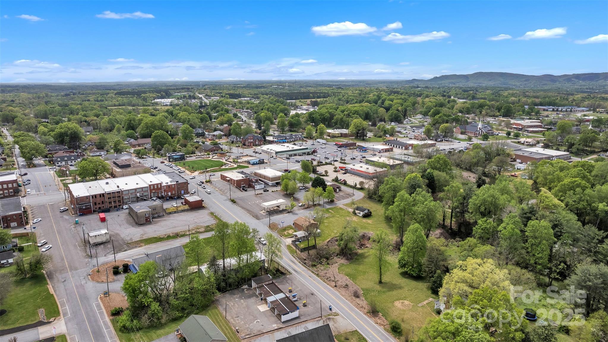 10 1st Avenue NW Taylorsville NC 28681