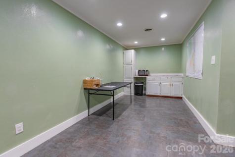 1080 Main Street Lenoir NC 28645