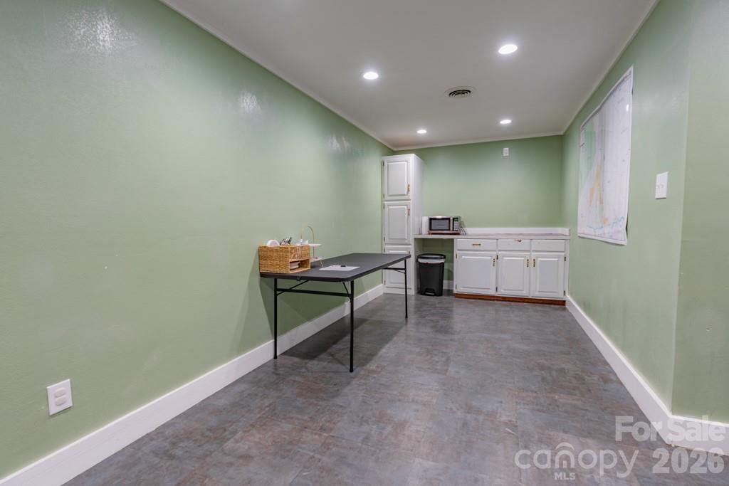 1080 Main Street Lenoir NC 28645