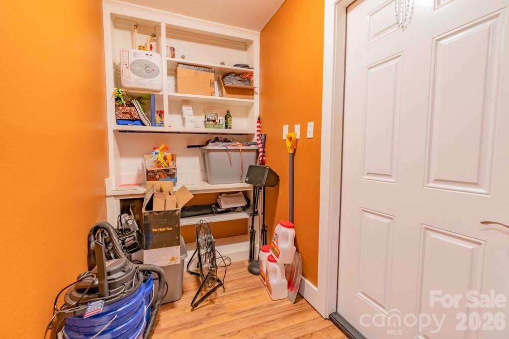 1080 Main Street Lenoir NC 28645