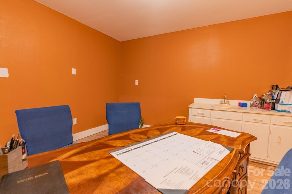1080 Main Street Lenoir NC 28645