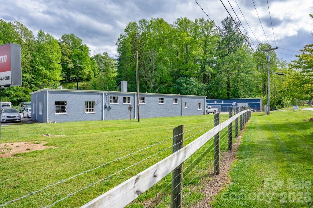 1080 Main Street Lenoir NC 28645