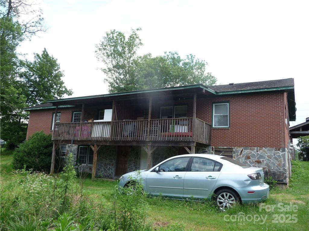 18, 40, 90 Glade Valley Church Road Glade Valley NC 28627