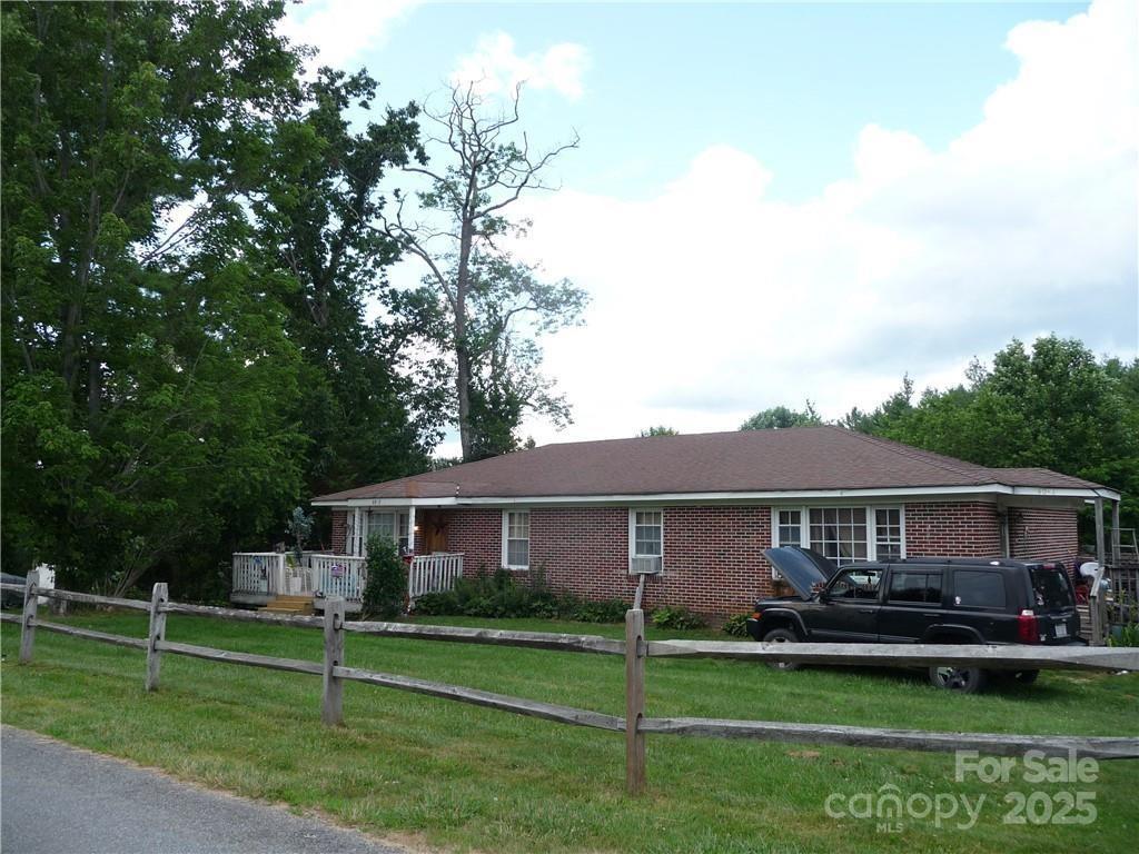18, 40, 90 Glade Valley Church Road Glade Valley NC 28627