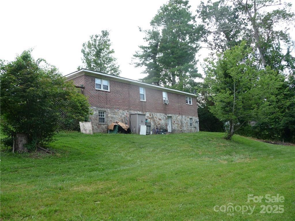 18, 40, 90 Glade Valley Church Road Glade Valley NC 28627