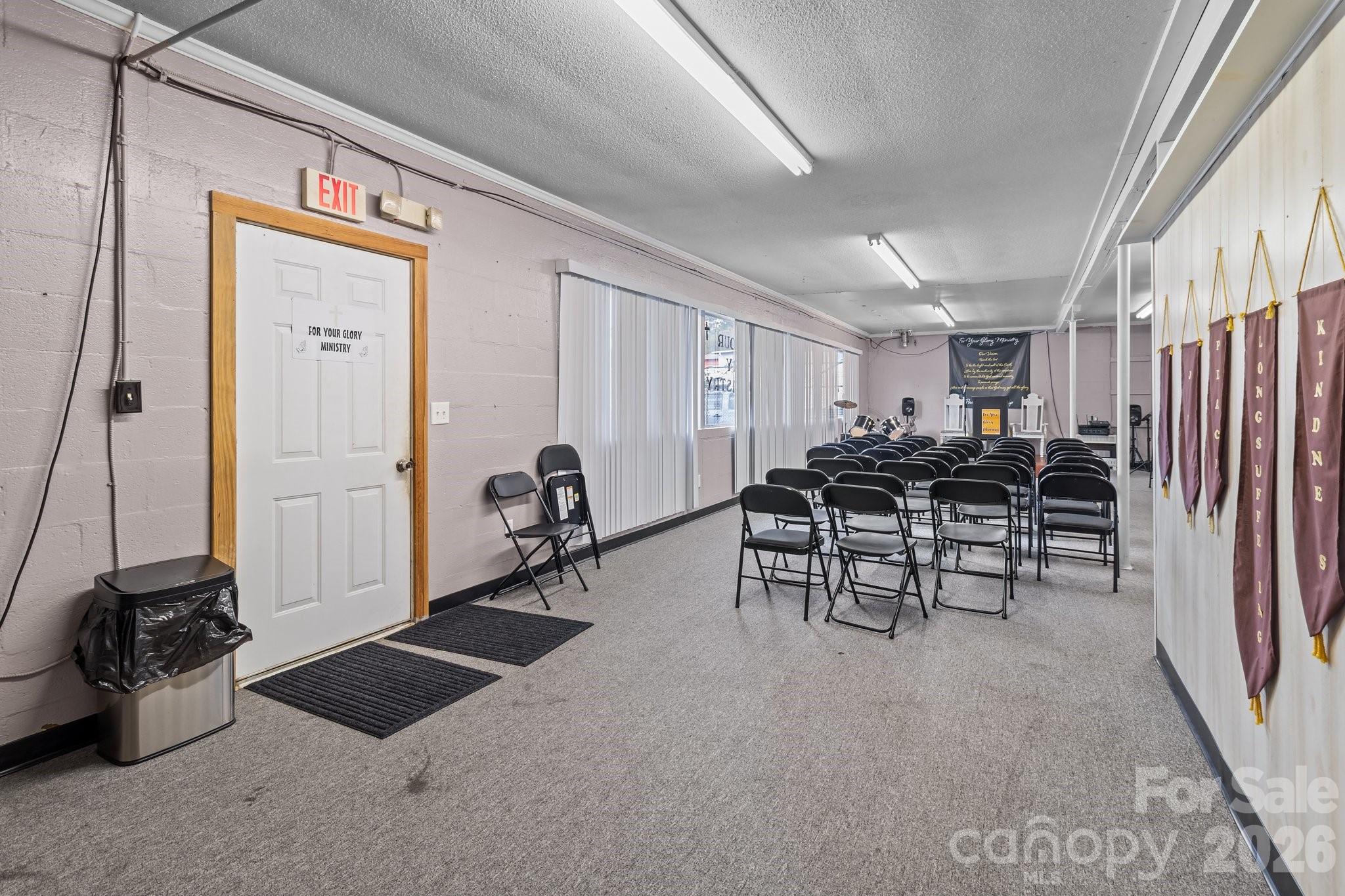 1128 N Main Street Oakboro NC 28129