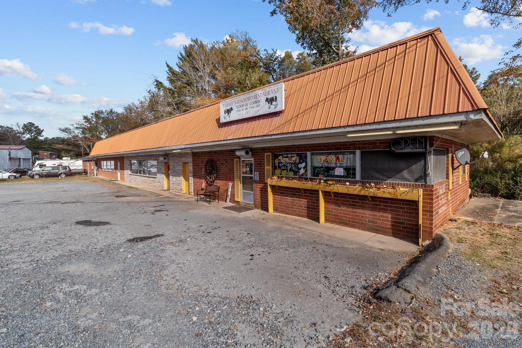 1128 N Main Street Oakboro NC 28129